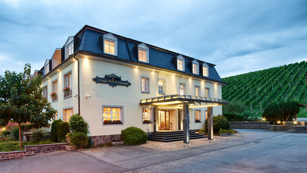 Weinhotel Weis mit eigenem Weingut & Riesling Spa in Mertesdorf bei Trier