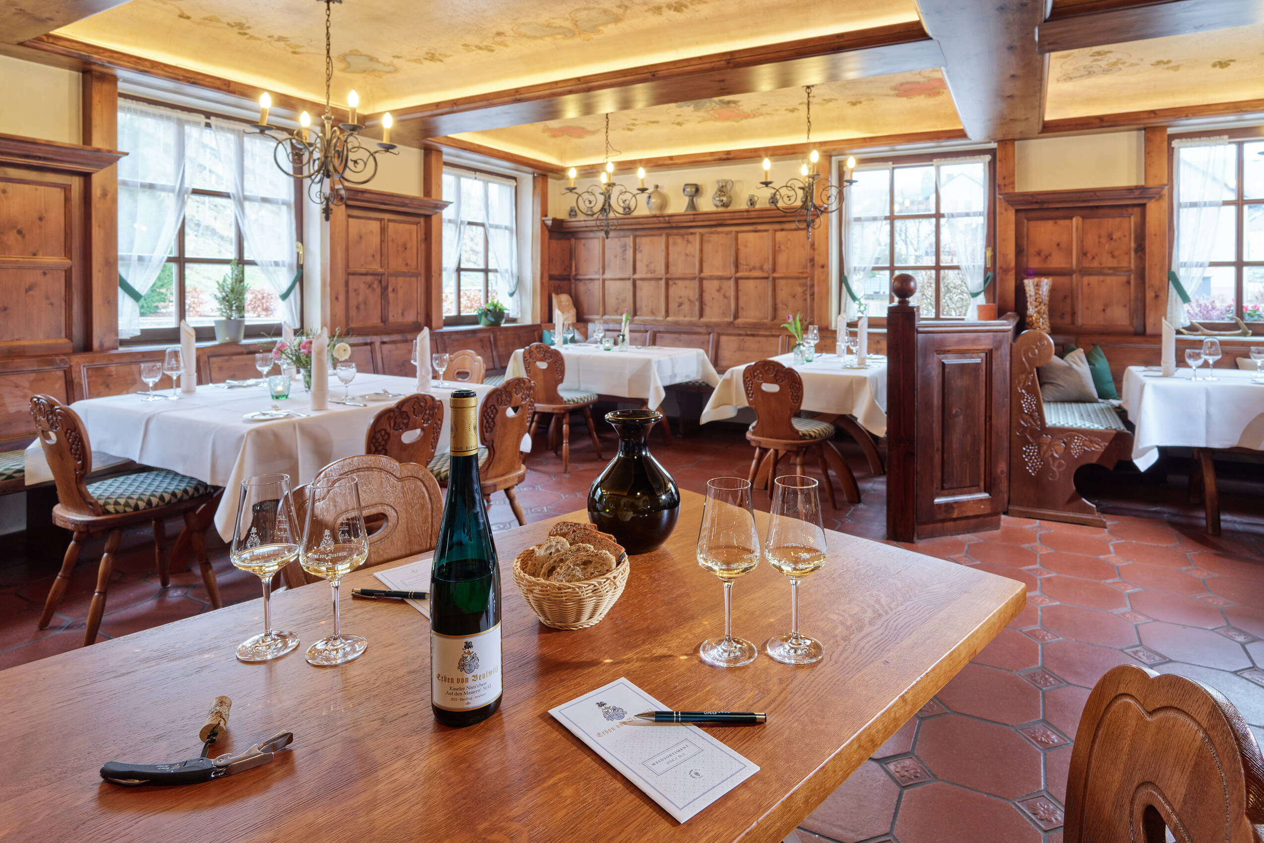Weinstube 38042
