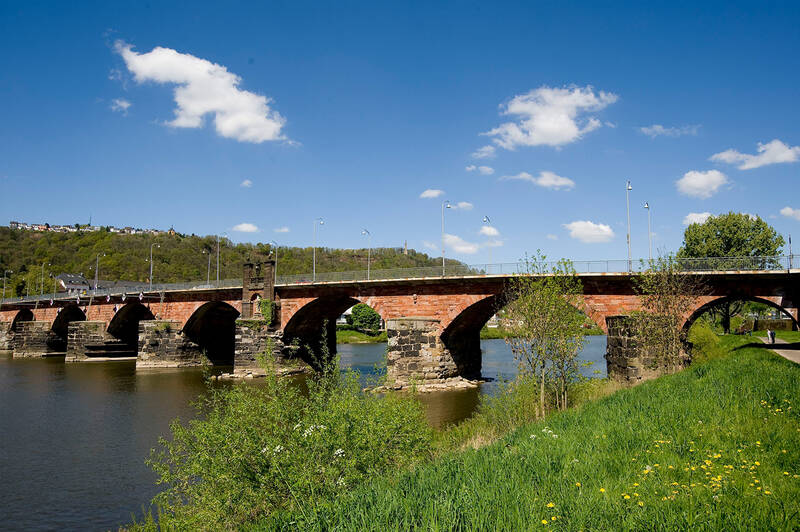 Kurzurlaub im Weinhotel Weis – Römerbrücke in Trier erleben